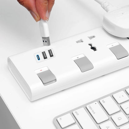 Elsewedy Universal Surge Protector Extension Lead - 4/3 Outlets with 3 USB Ports, Individual Switches & Overload Protection (3M/5M Cord)